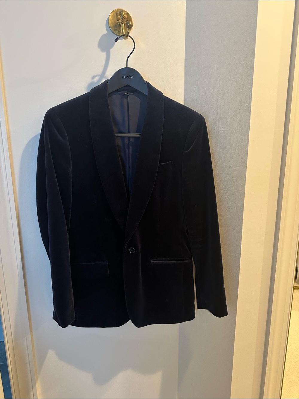 JCrew navy, velvet sport coat, brand new!